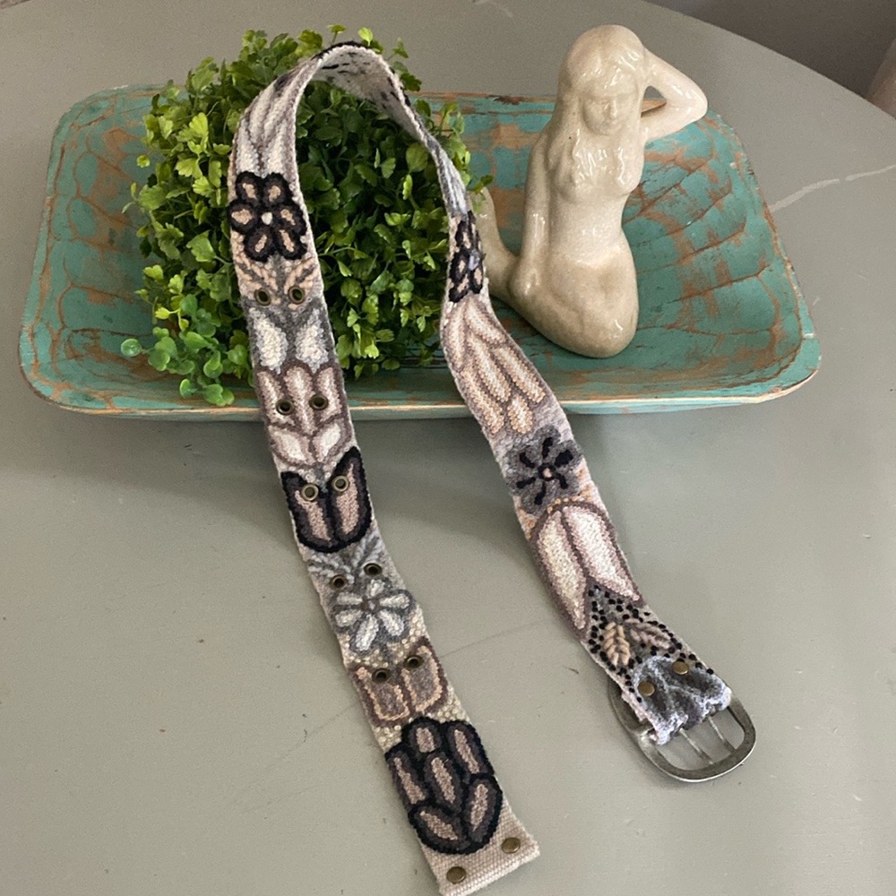 Jenny Krauss embroidered belt